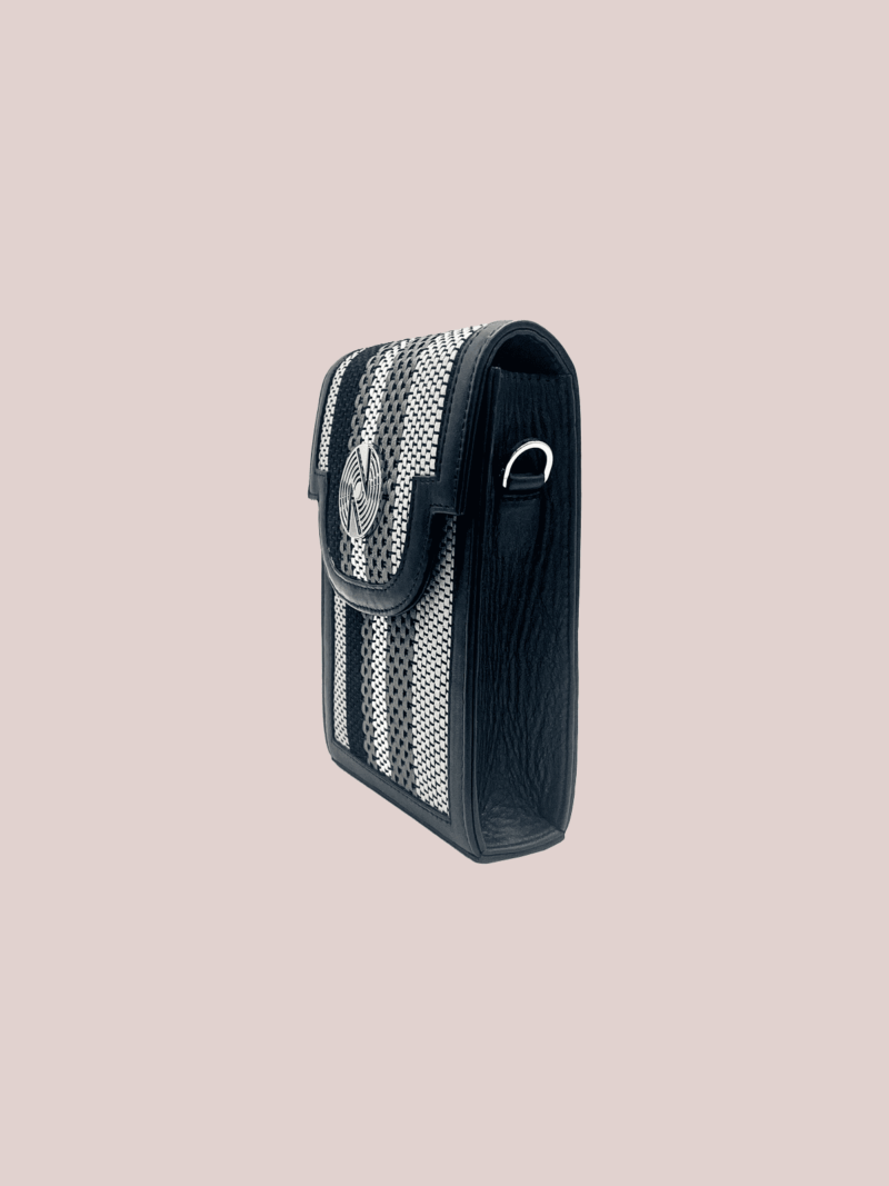 Pochette pour Téléphone - Racines – Image 16